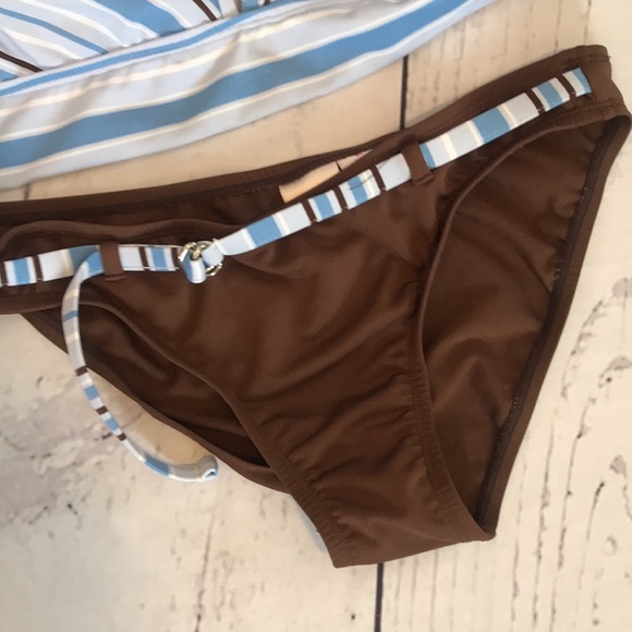 Xhilaration swimsuit - Picture 2 of 9